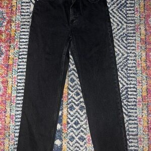 Abercrombie & fitch ankle length straight ultra high rise in size us 28 or uk 6.